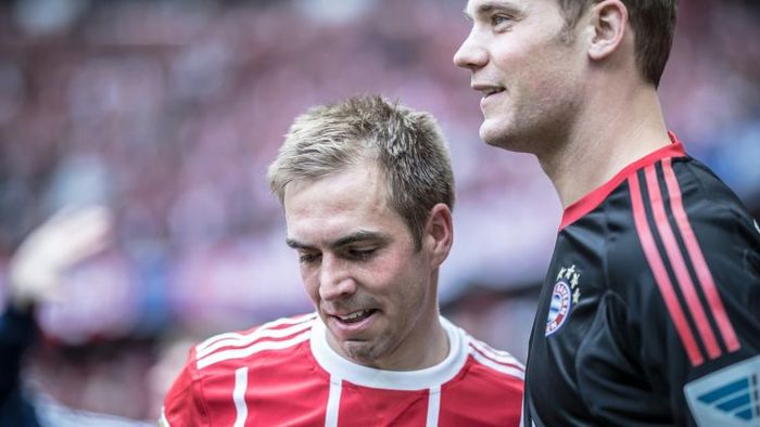 维拉盯上潜 维拉盯上潜