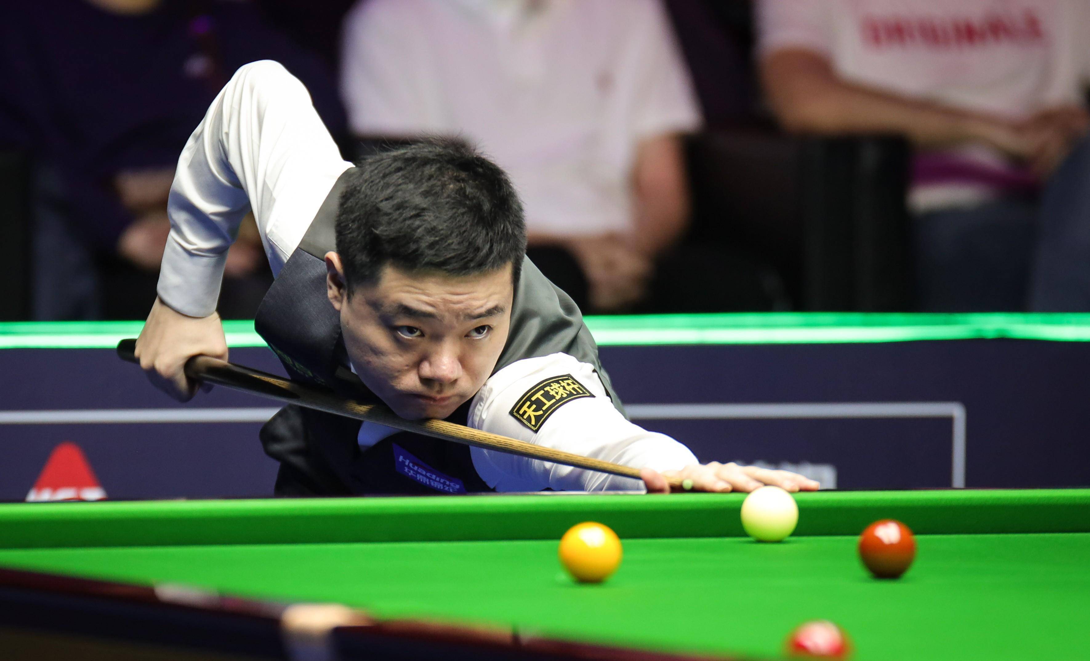 出的拼搏精 出的拼搏精